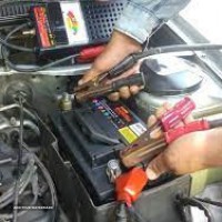 عوض کردن انواع باتری خودرو در محل