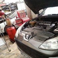 تعمیر موتور انواع پژو در اصفهان 