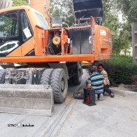 تعمیر / عیب یابی / نصب کولر ماشین های نیمه سنگین در خیابان خرم اصفهان