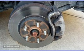 تعویض لنت ترمز خودرو در اصفهان