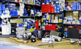 لوازم یدکی استوک خودرو در ملک شهر