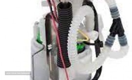 تعویض پمپ بنزین تویوتا لندکروزدر اصفهان