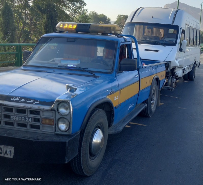 یدک کش در شمس ابادی