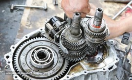 تعمیر گیربکس ماشین در ملک شهر