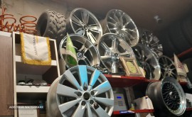 16941841933595997985645253244894