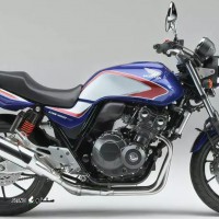 قیمت خرید موتور سیکلت هوندا CB400 در اصفهان