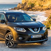 تعویض کمک فنر عقب خودرو نیسان ایکس تریل / اصفهان / خیابان مسجد سید 