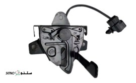 قفل درب سانتافه در خیابان امام خمینی اصفهان