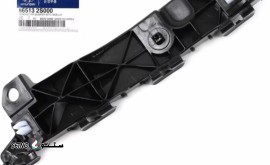 براکت سپر جلو توسان در خیابان امام خمینی اصفهان