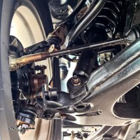 تعمیر زیروبند خودرو در حضور مشتری / خیابان بی بی مریم / اصفهان