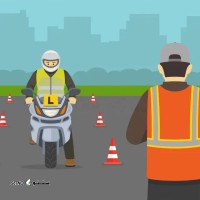 آموزش رانندگی موتور سیکلت در اصفهان